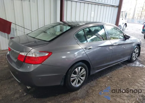 2015 Honda Accord Lx z USA, uszkodzony, nr VIN 1HGCR2F39FA211282